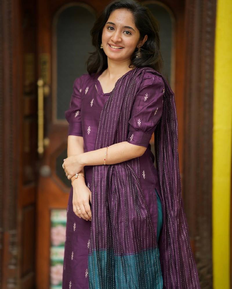 women's art silk woven butta motiff kurta pant with dupatta set