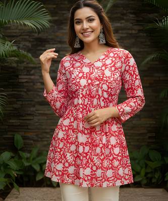 Red color beautiful sophisticated graceful formal short kurta for girls 1