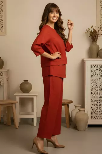 Red color beautiful sophisticated graceful formal short kurta for girls