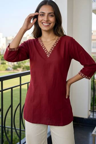 Maroon color beautiful sophisticated graceful formal short kurta for girls
