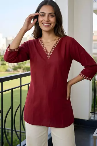 Maroon color beautiful sophisticated graceful formal short kurta for girls