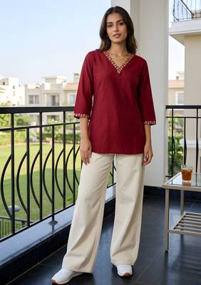 Maroon color beautiful sophisticated graceful formal short kurta for girls 3