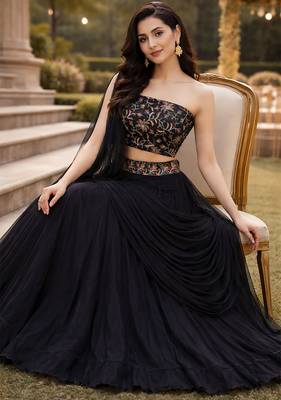 Black Color Stylish Rangoli Silk Fabric Thread Embroidery Work Lehenga Set 4