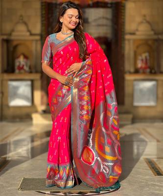 Pink silk blend ikkat and patola weaving concept saree & contrast blouse 2