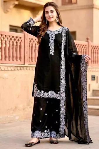 Black chanderi embroidered kurta-sets
