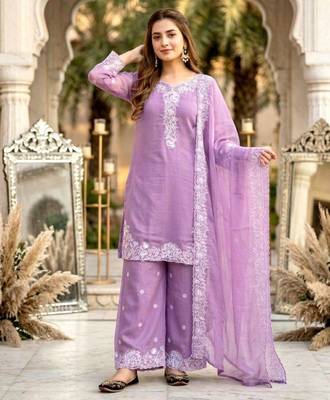 Mauve chanderi embroidered kurta-sets 4