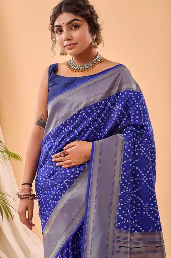 navy blue silk blend weaving saree with paithani pallu