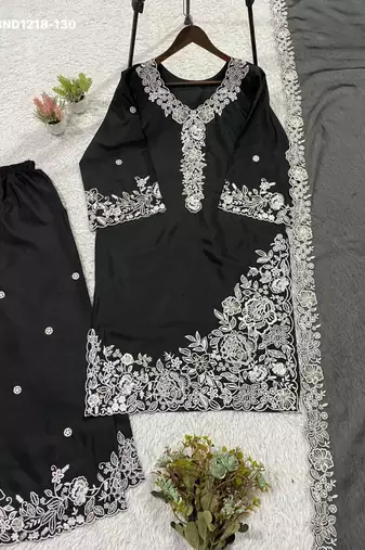 Black crepe embroidered kurta-sets