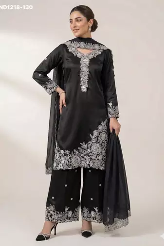 Black crepe embroidered kurta-sets