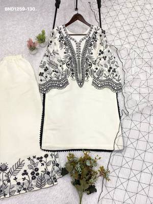 White cotton blend embroidered kurta-sets 3