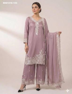 Mauve crepe embroidered kurta-sets 2