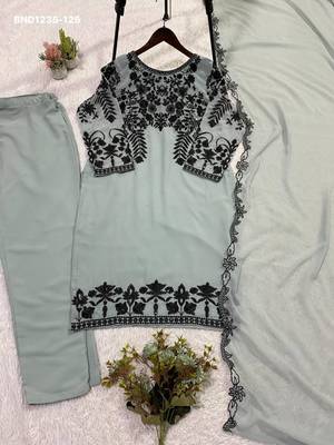 Light-grey georgette embroidered kurta-sets 2