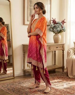 Orange silk blend embroidered kurta-sets 4