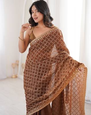 Coco color moss two tone fabric heavy designer partywear saree 3
