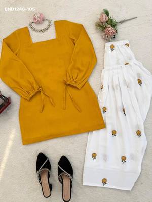 Yellow rayon plain kurta-sets 4