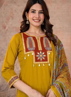 Cotton straight kurti-pant-dupatta set 3