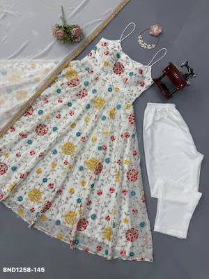 Off-white georgette embroidered kurta-sets 4