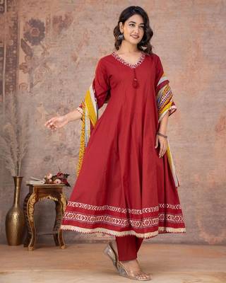 Cotton anarkali kurti-pant-dupatta set 3