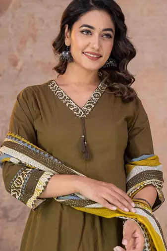 Cotton anarkali kurti-pant-dupatta set