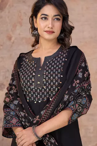 Cotton anarkali kurti-pant-dupatta set