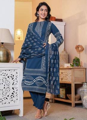 Cotton printed straight kurti-pant-dupatta set 1