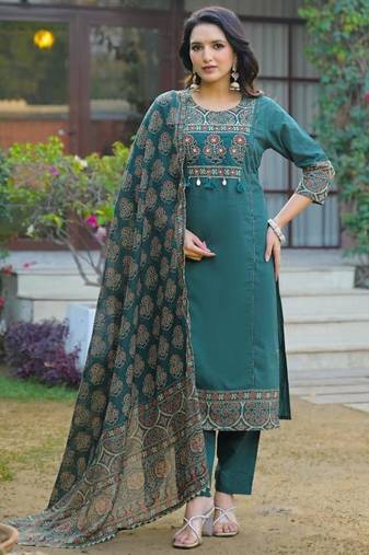 Cotton printed straight kurti-pant-dupatta set