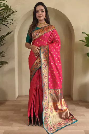 Pink color silk blend saree