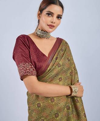 Mustard color stylish ajrak printed traditional chiffon fabric saree 3