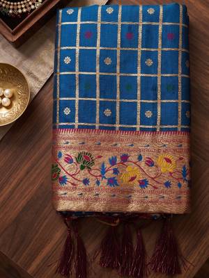 Blue color banarasi silk fabric graceful ethnic woven saree 5