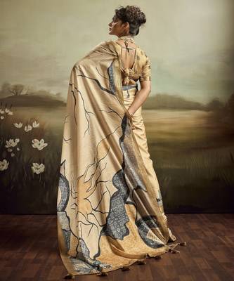 Beige color jacquard silk fabric fabric beautiful floral print saree 2