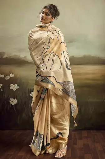 Beige color jacquard silk fabric fabric beautiful floral print saree