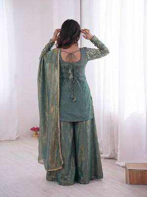 Sea green embroidered fendy kurta set with dupatta 5