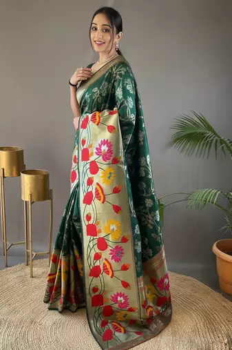 Green silk blend saree with rich weaved heavy pallu & 3d traditional design with gold and silver zari