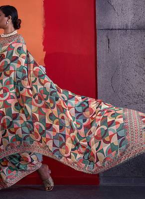 Green color smart cotton crepe fabric beautiful designer printed saree 4