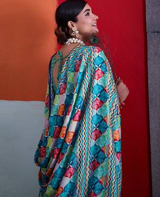 Green color smart cotton crepe fabric beautiful designer printed saree 5