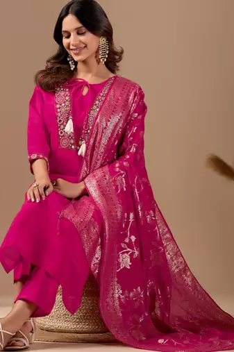 Pink embroidered mul chanderi kurta pant set with banarasi jacquard dupatta