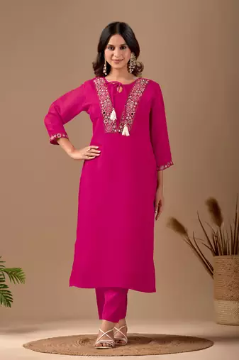 Pink embroidered mul chanderi kurta pant set with banarasi jacquard dupatta