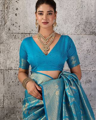 Teal blue color rich sophisticated kanjivaram blend silk saree 5