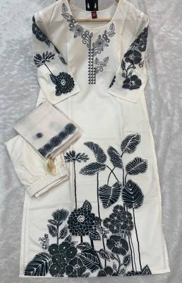 White viscose rayon digital print kurti pant set with mal chanderi dupatta 3