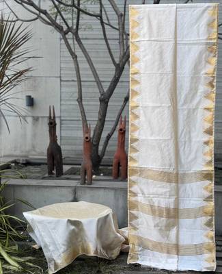 Cream art silk woven saree with hand print 2