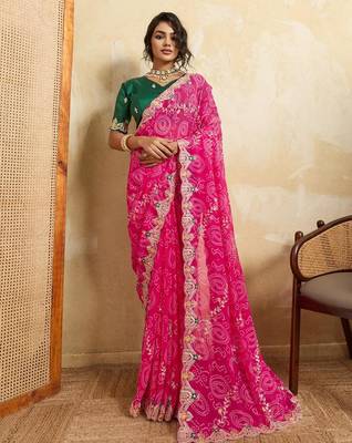 Pink georgette printed saree with zari work 1
