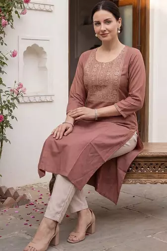 Brown women floral embroidered sequinned floral kurta