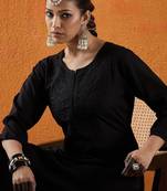 Black floral embroidered thread work straight kurta