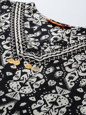 Black ethnic motifs printed cotton kurta with trousers 2
