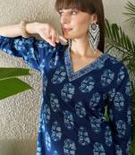 Blue women floral printed sequinned indigo kurta