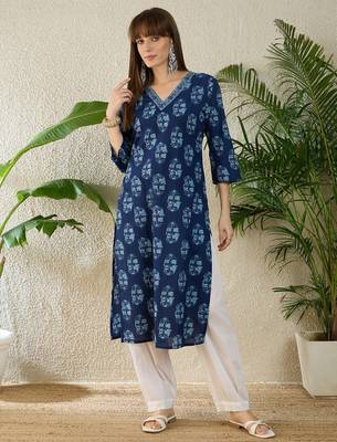 Blue women floral printed sequinned indigo kurta 1