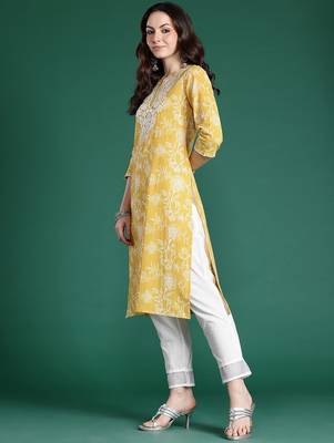 Yellow women floral embroidered thread work kurta 4
