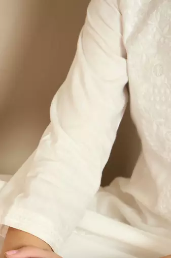 White ethnic motifs  embroidered straight kurtas