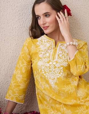 Yellow floral embroidered thread work cotton straight kurta 2