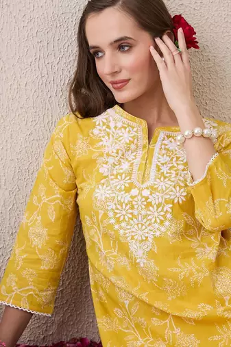 Yellow floral embroidered thread work cotton straight kurta